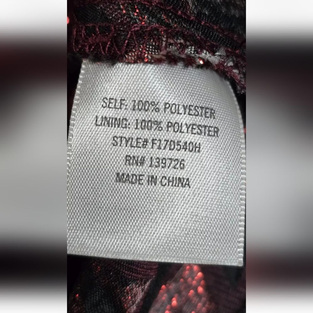 Francesca’s Floral Jacquard Fit & Flare Cocktail Dress Burgundy Day to Night M - Picture 14 of 15